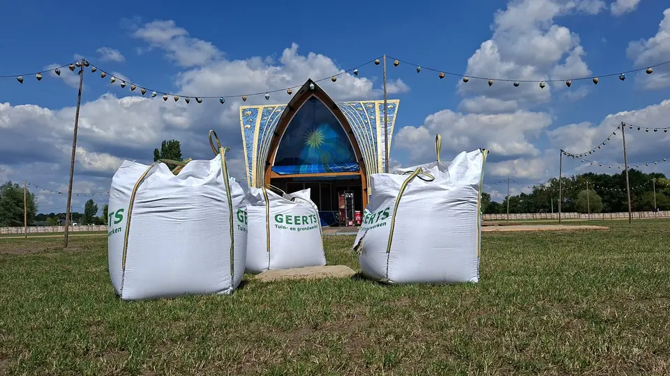 Werf op Tomorrowland met big bags van Geerts